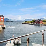 Stor Rorbu Med Hoy Standard 스탐순드