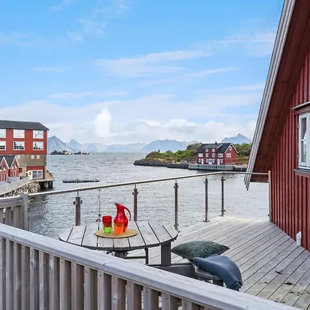 Spacious Traditional Fisherman'S Cabin With Modern Comforts *
