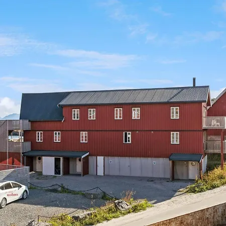 Spacious Traditional Fisherman'S Cabin With Modern Comforts Apartman *