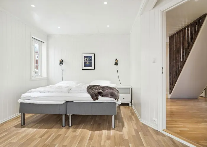 Stor Rorbu Med Hoy Standard